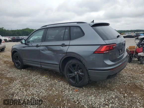 2024 Volkswagen Tiguan SE R-Line Black z VIN 3VVCB7AX0RM109453, wystawiony jako Copart lot #55973745 z przebiegiem 9 620 mil mil oraz Czysty tytuł • Clean title. Historia ofert i sprzedaży dostępna na DreamBid. Obrazek 2.