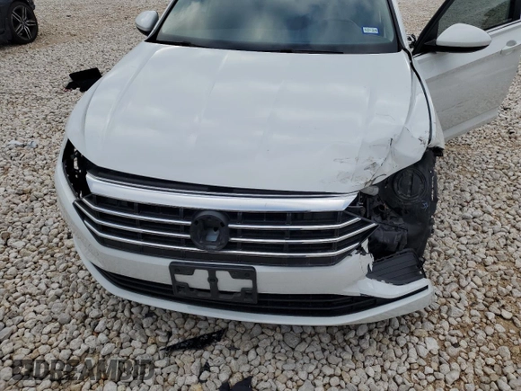 2019 Volkswagen Jetta SEL with VIN 3VWEB7BU7KM248770, listed as a Copart auction lot 41643745 with 37,125 mi miles and Salvage title. Bid and sale history available at DreamBid. Image 13.