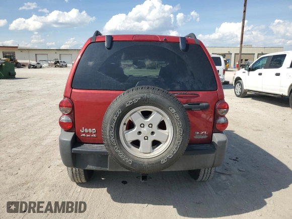 2007 Jeep Liberty Sport z VIN 1J4GL48K07W577597, wystawiony jako Copart lot #54377335 z przebiegiem 128 998 mil mil oraz Szkody całkowita. Historia ofert i sprzedaży dostępna na DreamBid. Obrazek 6.
