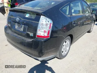 2006 Toyota Prius with VIN JTDKB20UX63186137, listed as a IAAI auction lot 42073701 with 105,375 mi miles. Bid and sale history available at carsss.com. Image 6.