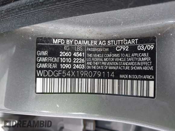 2009 Mercedes-Benz C-Class 3.0L Sport with VIN WDDGF54X19R079114, listed as a IAAI auction lot 41793301 with Not Provided miles. Bid and sale history available at carsss.com. Image 9.