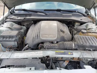 2006 Chrysler 300 C with VIN 2C3LK63H56H423161, listed as a IAAI auction lot 41947286 with 227,092 mi miles and . Bid and sale history available at carsss.com. Image 10.