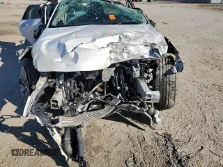 2016 Cadillac CT6 Premium Luxury AWD z VIN 1G6KG5R6XGU151071, wystawiony jako Copart lot #42596555 z przebiegiem Nie podano mil oraz Szkody całkowita. Historia ofert i sprzedaży dostępna na DreamBid. Obrazek 12.