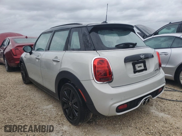 2021 MINI Hardtop 4 Door Cooper S with VIN WMWXU9C0XM2P38902, listed as a Copart auction lot 79684634 with Not provided miles and Non repairable. Bid and sale history available at DreamBid. Image 2.