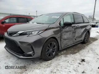 2022 Toyota Sienna XSE z VIN 5TDDRKEC6NS117060, wystawiony jako Copart lot #88407765 z przebiegiem 51 886 mil mil oraz Szkoda całkowita • Salvage title. Historia ofert i sprzedaży dostępna na DreamBid. Obrazek 1.