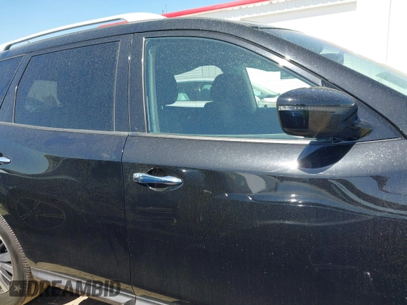 2018 Nissan Pathfinder SV with VIN 5N1DR2MNXJC629365, listed as a IAAI auction lot 41903187 with 120,730 mi miles. Bid and sale history available at carsss.com. Image 13.