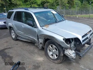 2005 Toyota 4Runner SR5 z VIN JTEZU14R650058675, wystawiony jako IAAI lot #42135939 z przebiegiem 298 921 mil mil oraz . Historia ofert i sprzedaży dostępna na DreamBid. Obrazek 1.