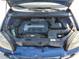 2005 Hyundai Tucson GL with VIN KM8JM12B75U163964, listed as a Copart auction lot 53674845 with 111,665 mi miles and Clean Title. Bid and sale history available at carsss.com. Image 12.