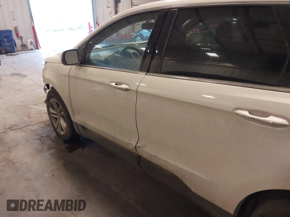 2017 Ford Edge Titanium with VIN 2FMPK4K99HBC12218, listed as a IAAI auction lot 41503180 with 101,609 mi miles. Bid and sale history available at carsss.com. Image 18.