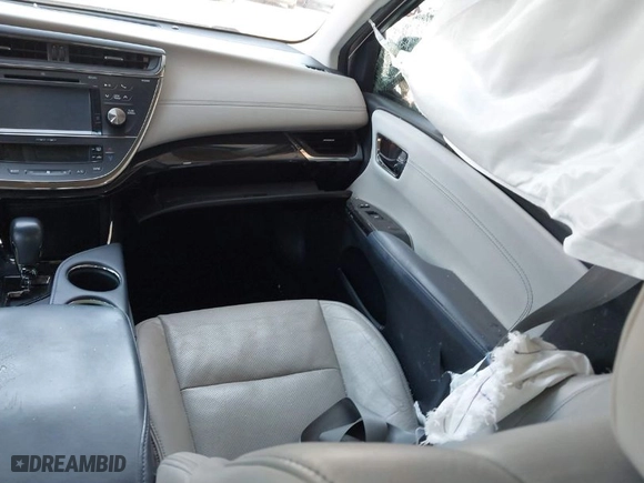 2015 Toyota Avalon Hybrid XLE Touring with VIN 4T1BD1EB8FU044533, listed as a IAAI auction lot 41914580 with 104,739 mi miles. Bid and sale history available at carsss.com. Image 5.