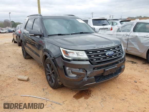 2017 Ford Explorer XLT with VIN 1FM5K7D81HGD48249, listed as a IAAI auction lot 41844312 with 122,507 mi miles and . Bid and sale history available at carsss.com. Image 1.