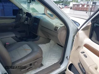 2004 Ford Explorer Eddie Bauer with VIN 1FMZU64W24ZB19758, listed as a IAAI auction lot 41992639 with 230,768 mi miles and . Bid and sale history available at DreamBid. Image 5.
