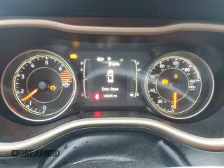2018 Jeep Cherokee Latitude с VIN 1C4PJMCB8JD610139, выставлен на аукционе Copart как лот 57360335 с пробегом 168 820 миль миль и Списание • Salvage title. История ставок и продаж доступна на DreamBid. Изображение 9.