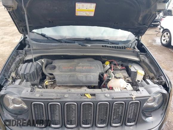 2015 Jeep Renegade Trailhawk z VIN ZACCJBCT9FPB36609, wystawiony jako IAAI lot #42593933 z przebiegiem 106 074 mil mil oraz . Historia ofert i sprzedaży dostępna na DreamBid. Obrazek 10.