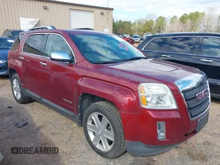 2011 GMC Terrain SLT-2 with VIN 2CTFLXE55B6351239, listed as a IAAI auction lot 41797357 with 226,264 mi miles. Bid and sale history available at carsss.com. Image 1.