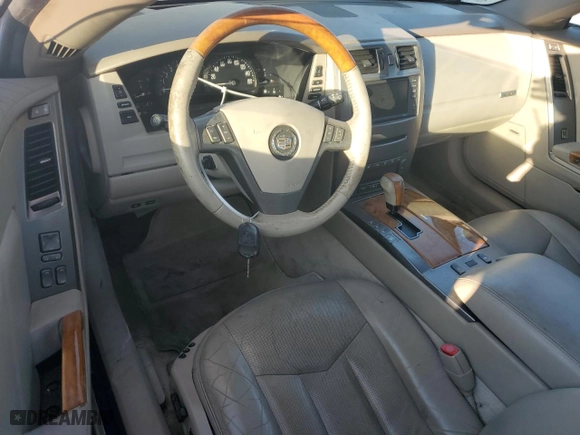 2004 Cadillac XLR with VIN 1G6YV34A245601818, listed as a Copart auction lot 43579195 with NaN miles and Salvage Title. Bid and sale history available at carsss.com. Image 8.