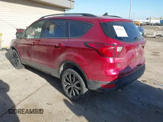 2019 Ford Escape SE z VIN 1FMCU9GDXKUA02974, wystawiony jako IAAI lot #41418960 z przebiegiem Nie podano mil oraz . Historia ofert i sprzedaży dostępna na DreamBid. Obrazek 3.