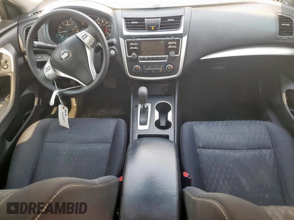 2017 Nissan Altima SV с VIN 1N4AL3AP5HC243134, выставлен на аукционе Copart как лот 57344805 с пробегом 116 942 миль миль и Списание • Salvage title. История ставок и продаж доступна на DreamBid. Изображение 8.