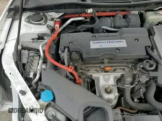 2017 Honda Accord EX-L с VIN JHMCR6F56HC029228, выставлен на аукционе Copart как лот 67431395 с пробегом 105 323 миль миль и Списание • Salvage title. История ставок и продаж доступна на DreamBid. Изображение 14.