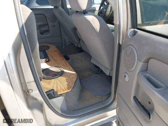 2005 Dodge Ram 1500 SLT with VIN 1D7HA18N05J576863, listed as a IAAI auction lot 41834020 with 1 mi miles. Bid and sale history available at carsss.com. Image 8.