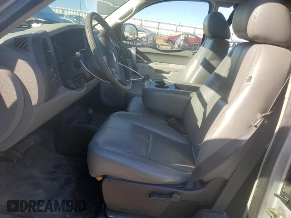 2011 Chevrolet Silverado 1500 Work Truck with VIN 1GCRKPE39BZ207465, listed as a Copart auction lot 88478205 with 192,651 mi miles and Salvage Title. Bid and sale history available at DreamBid. Image 7.