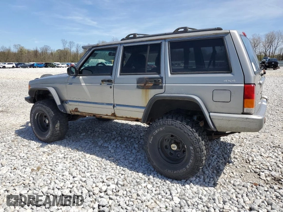 2000 Jeep Cherokee Classic with VIN 1J4FF58S0YL148245, listed as a Copart auction lot 53955735 with 185,307 mi miles and Clean Title. Bid and sale history available at carsss.com. Image 2.
