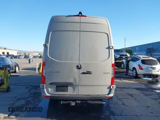 2022 Mercedes-Benz Sprinter with VIN W1Y40CHY3NT082983, listed as a IAAI auction lot 41505872 with 130,341 mi miles and . Bid and sale history available at carsss.com. Image 16.
