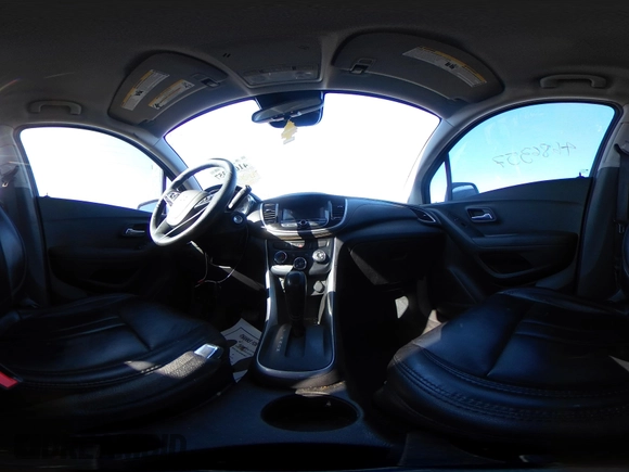 2019 Chevrolet Trax LS with VIN 3GNCJNSB5KL196519, listed as a IAAI auction lot 41686357 with 117,162 mi miles. Bid and sale history available at carsss.com. Image 19.