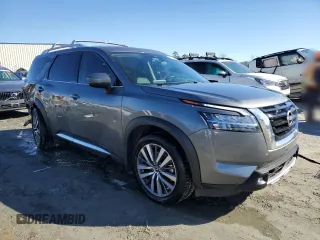 2022 Nissan Pathfinder Platinum z VIN 5N1DR3DH8NC203566, wystawiony jako Copart lot #88959685 z przebiegiem 43 585 mil mil oraz Szkoda całkowita • Salvage title. Historia ofert i sprzedaży dostępna na DreamBid. Obrazek 4.