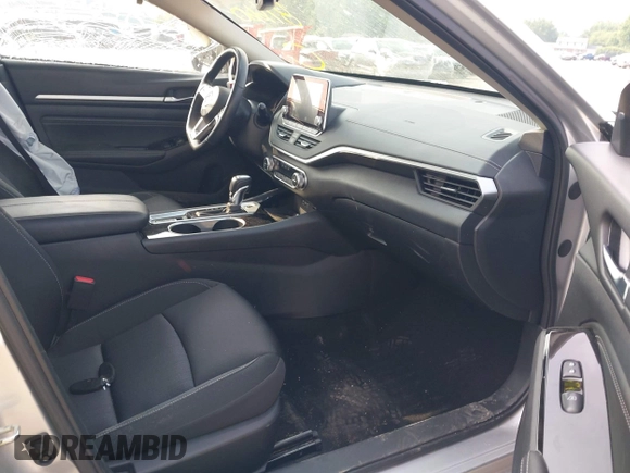 2020 Nissan Altima SV with VIN 1N4BL4DV5LC115294, listed as a IAAI auction lot 42487660 with 122,369 mi miles and . Bid and sale history available at DreamBid. Image 5.