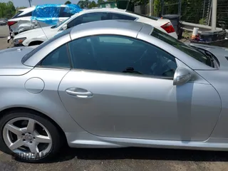 2008 Mercedes-Benz SLK 350 with VIN WDBWK56F98F184942, listed as a IAAI auction lot 42397775 with 80,851 mi miles and . Bid and sale history available at DreamBid. Image 13.