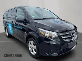 2018 Mercedes-Benz Metris Passenger with VIN WD4PG2EE7J3414649, listed as a Copart auction lot 53747135 with 184,215 mi miles and Salvage Title. Bid and sale history available at DreamBid. Image 1.