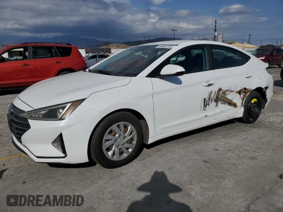 2020 Hyundai Elantra SE z VIN 5NPD74LF7LH600381, wystawiony jako Copart lot #50062255 z przebiegiem 68 795 mil mil oraz Szkoda całkowita • Salvage title. Historia ofert i sprzedaży dostępna na DreamBid. Obrazek 1.