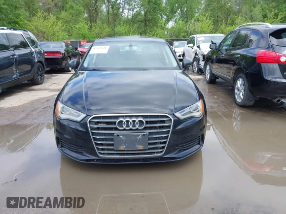 2015 Audi A3 Premium z VIN WAUBFGFF6F1009748, wystawiony jako IAAI lot #42123621 z przebiegiem 158 290 mil mil oraz . Historia ofert i sprzedaży dostępna na DreamBid. Obrazek 12.