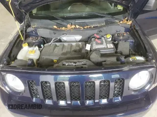 2015 Jeep Patriot Latitude z VIN 1C4NJRFB5FD125674, wystawiony jako Copart lot #60282055 z przebiegiem 73 330 mil mil oraz Szkoda całkowita • Salvage title. Historia ofert i sprzedaży dostępna na DreamBid. Obrazek 12.