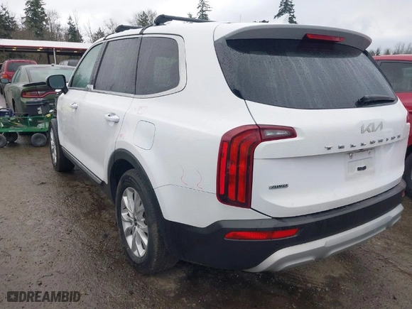 2022 Kia Telluride LX with VIN 5XYP2DHC3NG199299, listed as a IAAI auction lot 41703071 with 83,523 mi miles. Bid and sale history available at carsss.com. Image 3.