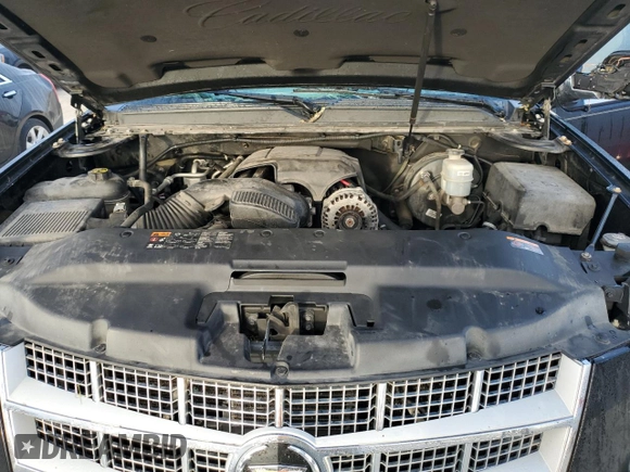 2013 Cadillac Escalade Platinum Edition with VIN 1GYS4DEF2DR218650, listed as a Copart auction lot 77938164 with 0 mi miles and Salvage Title. Bid and sale history available at carsss.com. Image 12.