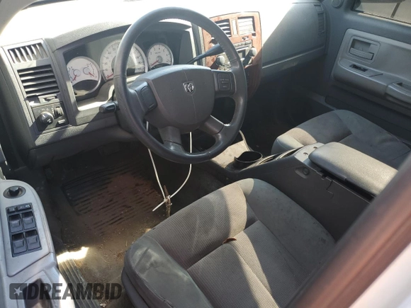 2005 Dodge Dakota SLT with VIN 1D7HW48N65S167540, listed as a Copart auction lot 64076055 with Not provided miles and Clean title. Bid and sale history available at DreamBid. Image 8.