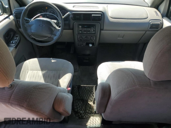 2003 Chevrolet Venture Y3G Mobility z VIN 1GNDX03E23D153360, wystawiony jako Copart lot #49432355 z przebiegiem 110 910 mil mil oraz Szkoda całkowita • Salvage title. Historia ofert i sprzedaży dostępna na DreamBid. Obrazek 8.