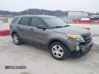 2015 Ford Utility Police Interceptor with VIN 1FM5K8AR9FGB43097, listed as a IAAI auction lot 41188437 with 150,024 mi miles. Bid and sale history available at carsss.com. Image 1.