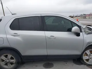 2020 Chevrolet Trax LS with VIN 3GNCJKSB2LL205578, listed as a IAAI auction lot 41487913 with 122,343 mi miles and . Bid and sale history available at DreamBid. Image 14.