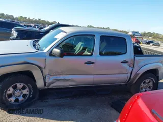 2011 Toyota Tacoma with VIN 3TMLU4EN3BM073358, listed as a IAAI auction lot 41706136 with 174,032 mi miles and . Bid and sale history available at DreamBid. Image 14.
