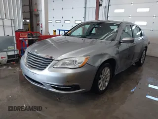 2014 Chrysler 200 Touring with VIN 1C3CCBBB0EN107711, listed as a IAAI auction lot 41576219 with 128,052 mi miles. Bid and sale history available at carsss.com. Image 17.