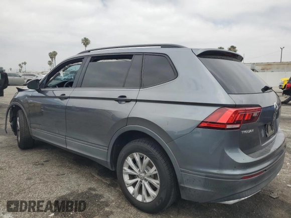 2019 Volkswagen Tiguan S с VIN 3VV1B7AX6KM150585, выставлен на аукционе Copart как лот 59915475 с пробегом 89 729 миль миль и Списание • Salvage title. История ставок и продаж доступна на DreamBid. Изображение 2.