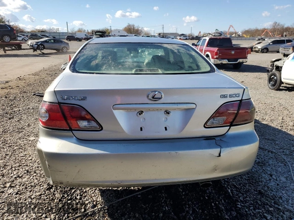 2002 Lexus ES 300 с VIN JTHBF30G020018392, выставлен на аукционе Copart как лот 77686564 с пробегом 142 524 миль миль и Списание • Salvage title. История ставок и продаж доступна на DreamBid. Изображение 6.