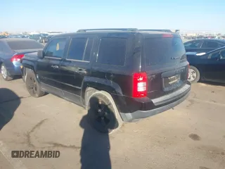 2014 Jeep Patriot Altitude with VIN 1C4NJPBA9ED785894, listed as a IAAI auction lot 41378370 with 179,361 mi miles and . Bid and sale history available at DreamBid. Image 3.