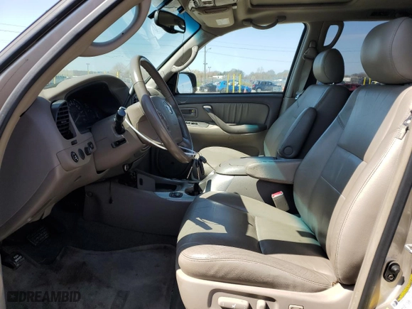 2006 Toyota Sequoia Limited with VIN 5TDBT48A76S257957, listed as a Copart auction lot 51869085 with 240,717 mi miles and Clean Title. Bid and sale history available at carsss.com. Image 7.
