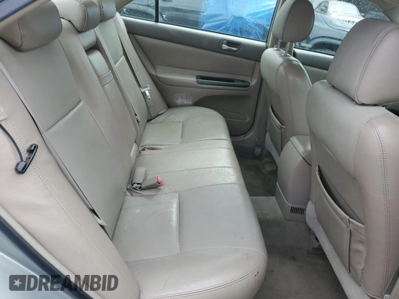 2006 Toyota Camry LE z VIN 4T1BF32K06U621520, wystawiony jako Copart lot #54069555 z przebiegiem 195 499 mil mil oraz Szkoda całkowita • Salvage title. Historia ofert i sprzedaży dostępna na DreamBid. Obrazek 10.