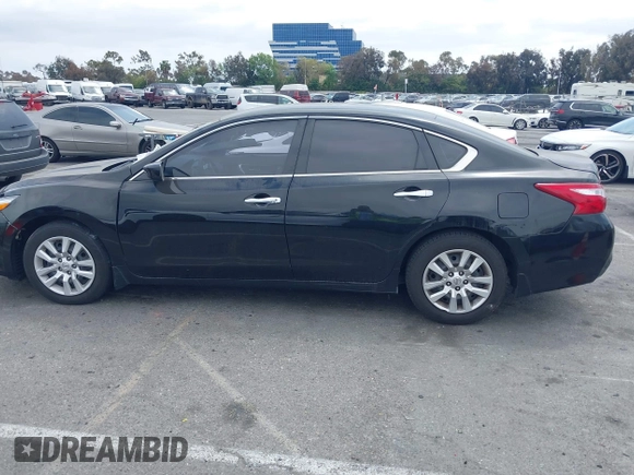 2016 Nissan Altima SR with VIN 1N4AL3AP6GC191303, listed as a IAAI auction lot 42068059 with 134,148 mi miles and . Bid and sale history available at carsss.com. Image 14.