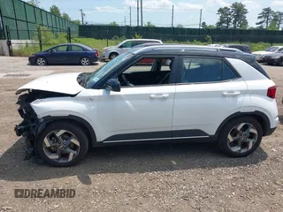 2024 Hyundai Venue Limited with VIN KMHRC8A33RU297093, listed as a IAAI auction lot 42553398 with 5,947 mi miles and . Bid and sale history available at DreamBid. Image 14.